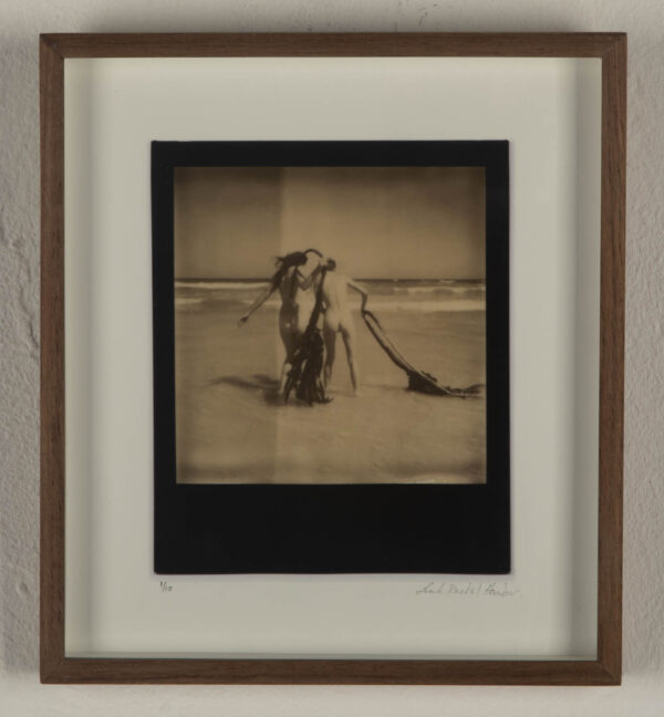 Polaroid Women 002